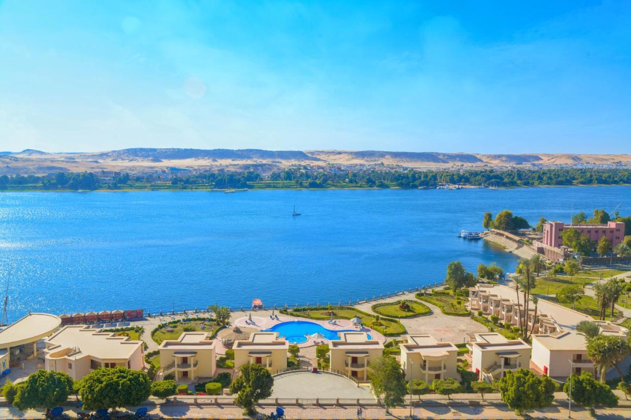 Tolip Aswan Hotel Bagian luar foto