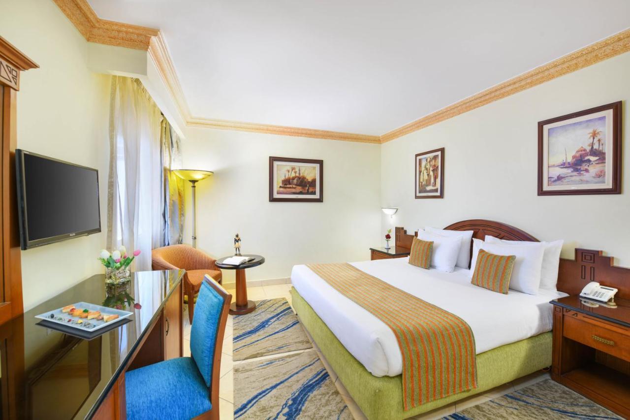 Tolip Aswan Hotel Bagian luar foto