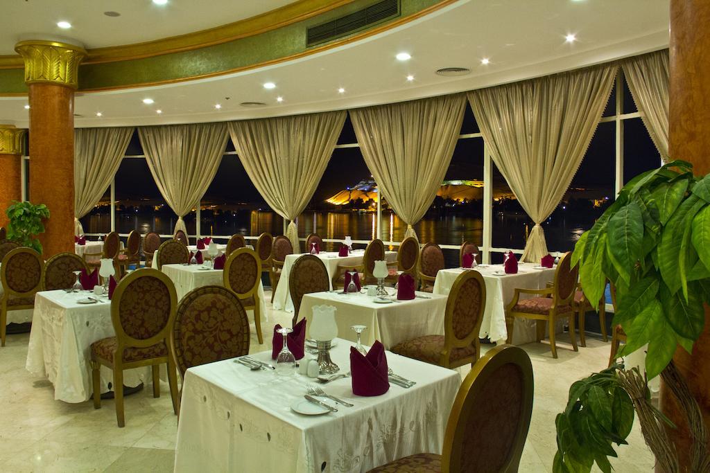 Tolip Aswan Hotel Bagian luar foto